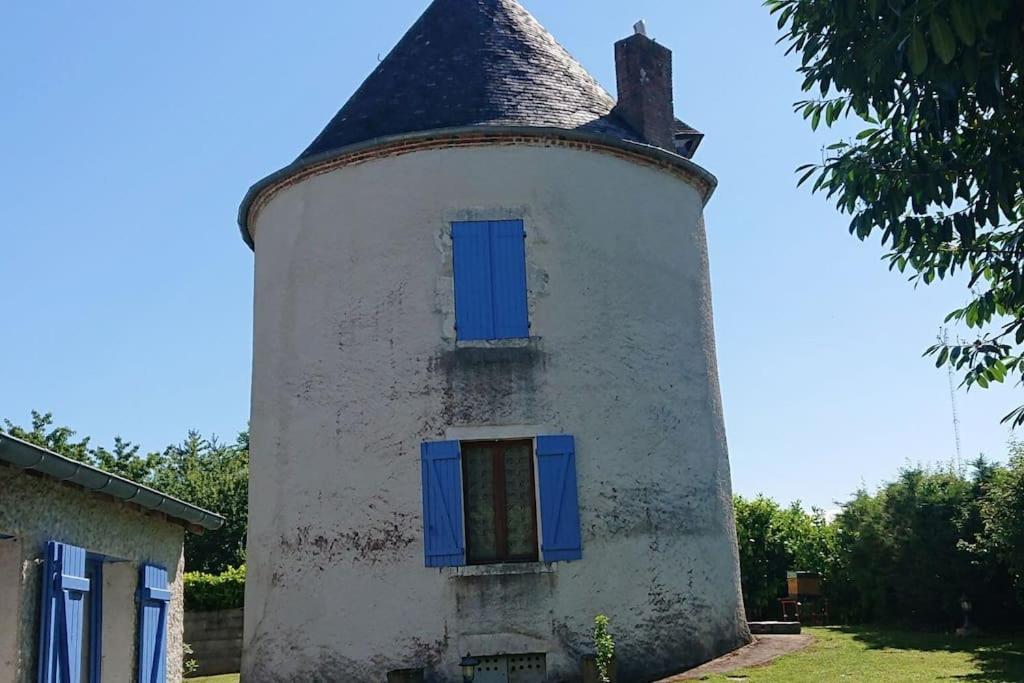 Tour De Bablou - Insolite Allouis ภายนอก รูปภาพ