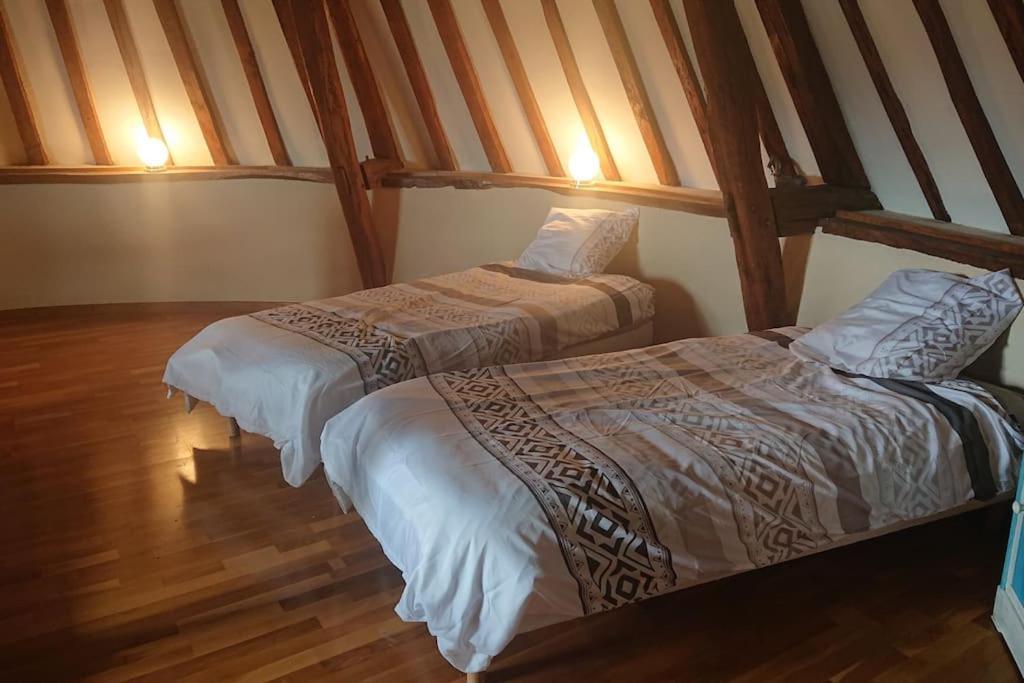 Tour De Bablou - Insolite Allouis ภายนอก รูปภาพ